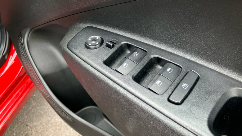 Hyundai i10 1.0 MPi SE Connect 5dr Petrol Hatchback